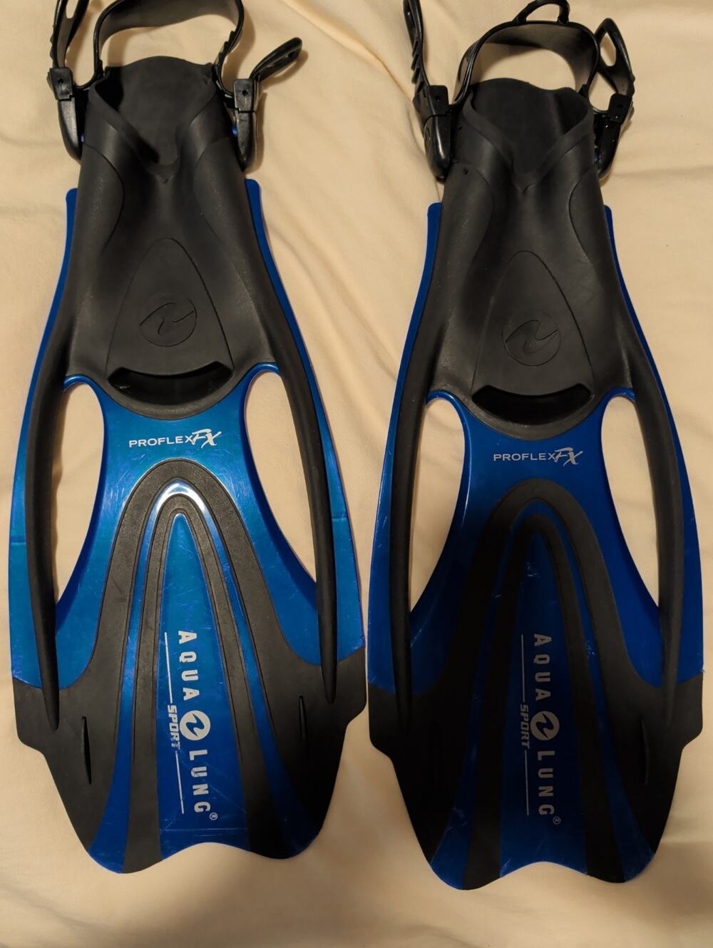 U.S. Divers Proflex Blue & Black Scuba Snorkel Diving Flippers Fins M 7-10